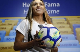 Marta defende esporte como ferramenta para igualdade de gênero