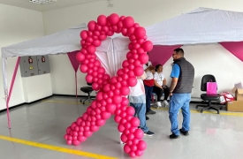 Evento do Outubro Rosa atende público de 300 mulheres na Refinaria de Cubatão