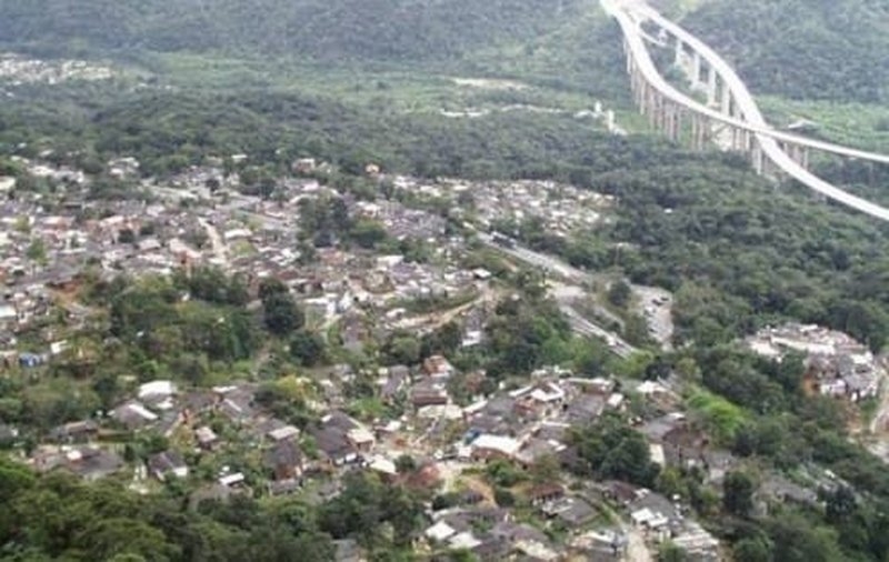 Prefeitura prossegue na coleta e distribuição de alimentos à população