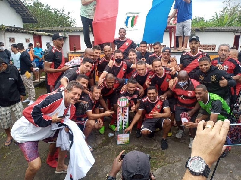 Vera Cruz F. C. é campeão da Taça Cidade de Cubatão