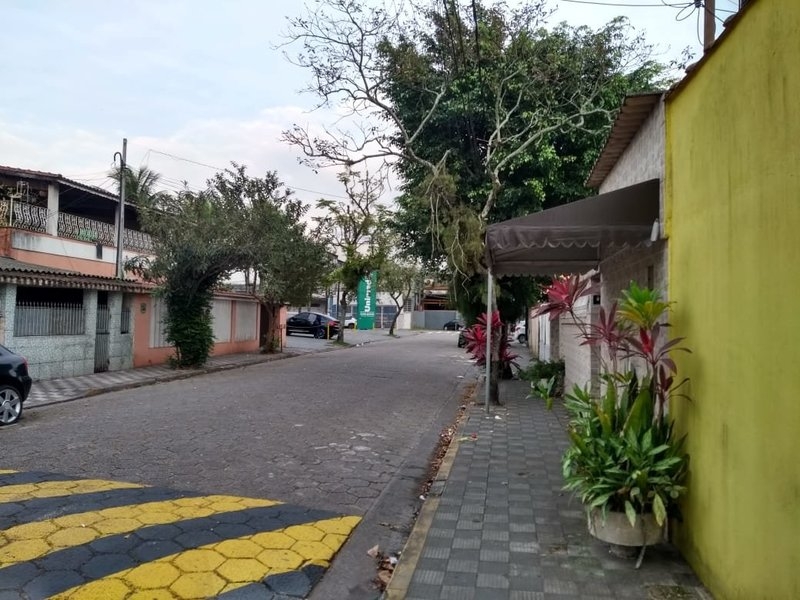 Vila Santa Rosa convive com surto de chikungunya