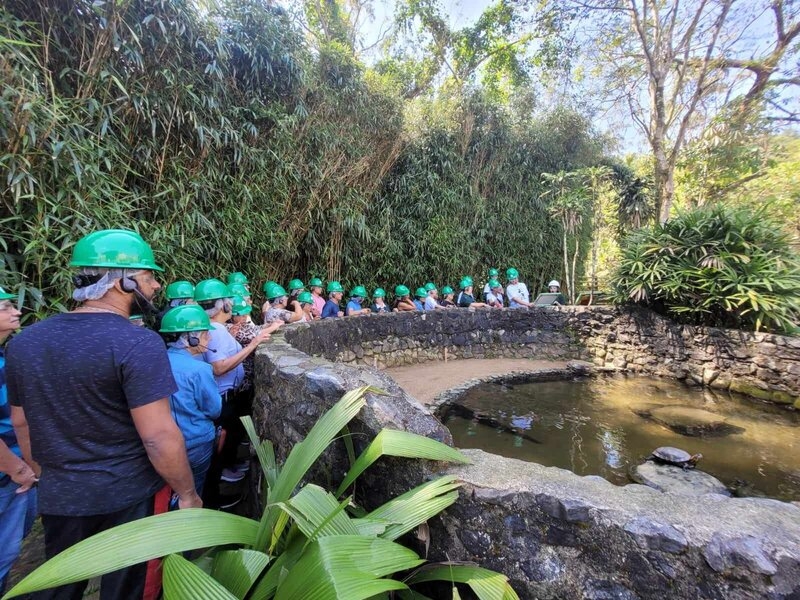 Unipar organiza visita das comunidades locais ao programa Fábrica Aberta em Cubatão