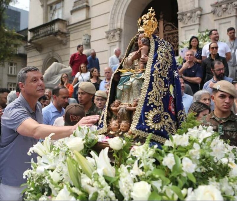 Santos renova a consagração à Nossa Senhora do Monte Serrat 