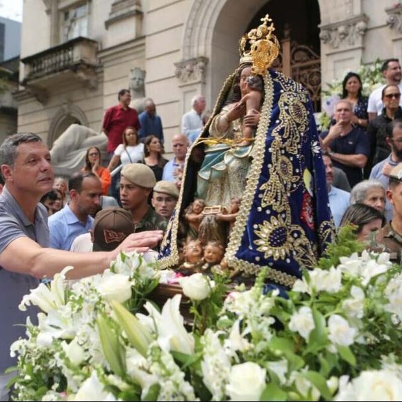 Santos renova a consagração à Nossa Senhora do Monte Serrat 